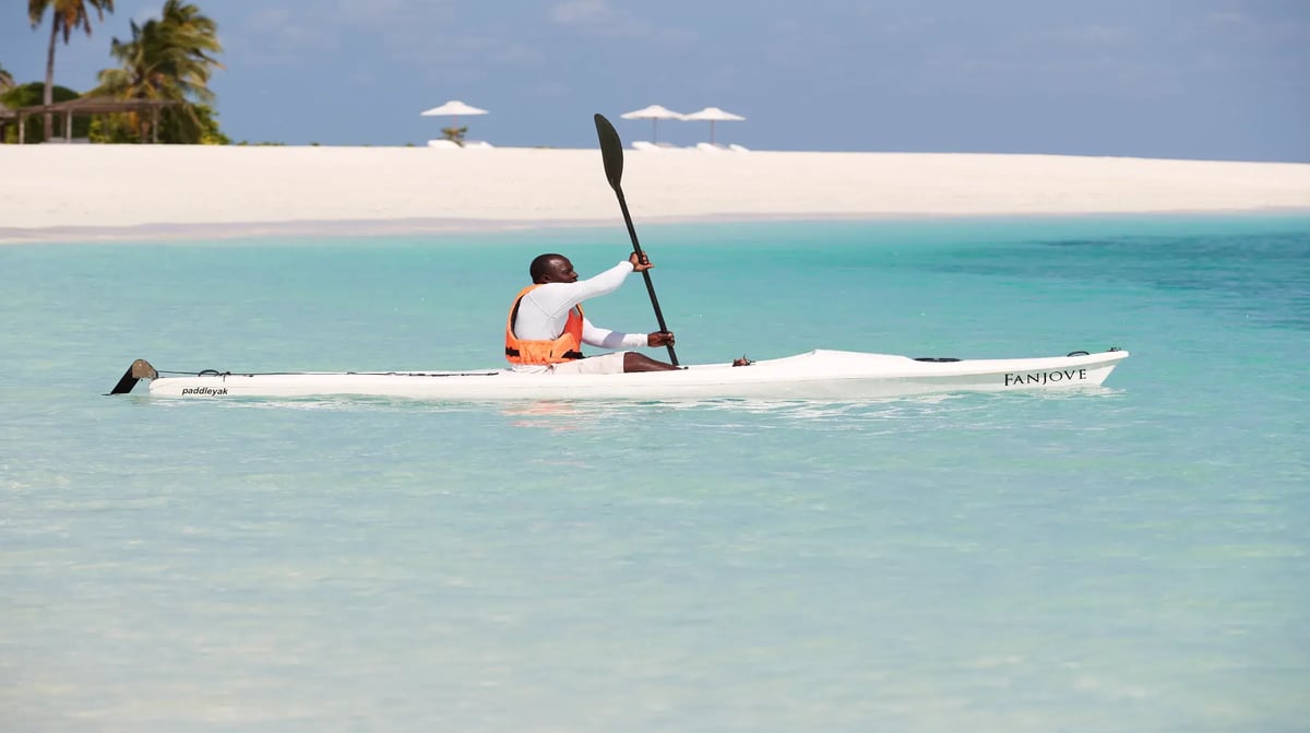 LABA LABA Fanjove Island kayaking