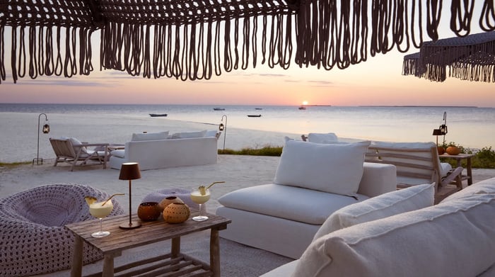 LABA LABA Fanjove Island restaurant beach