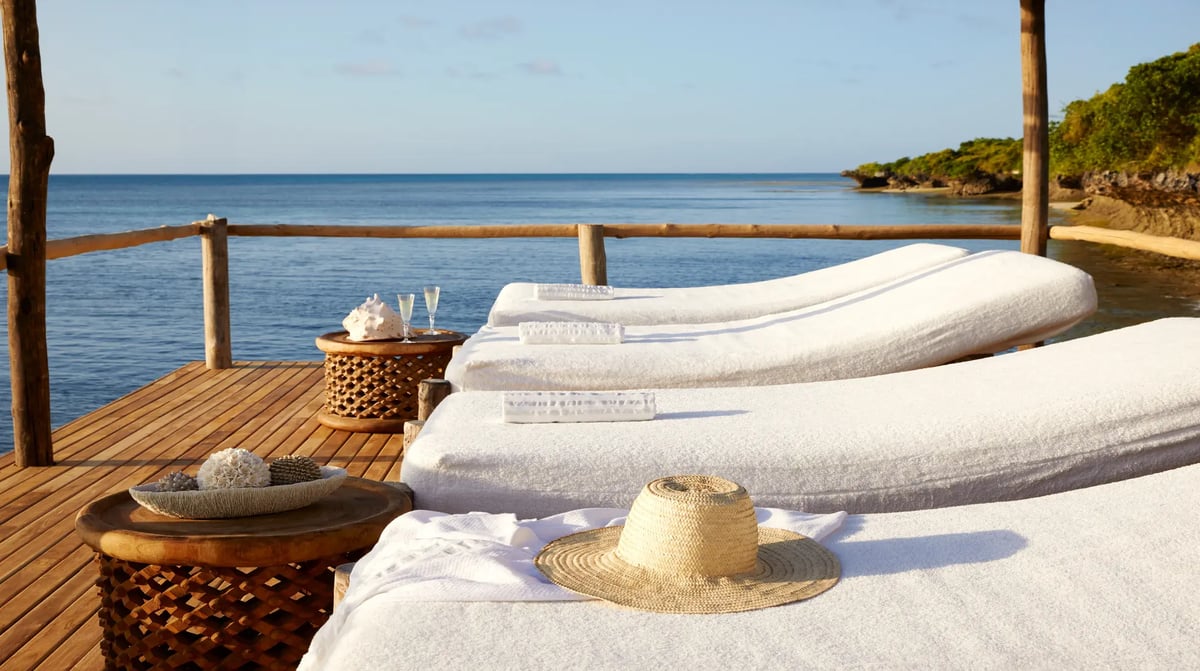 LABA LABA Fanjove Island spa with view