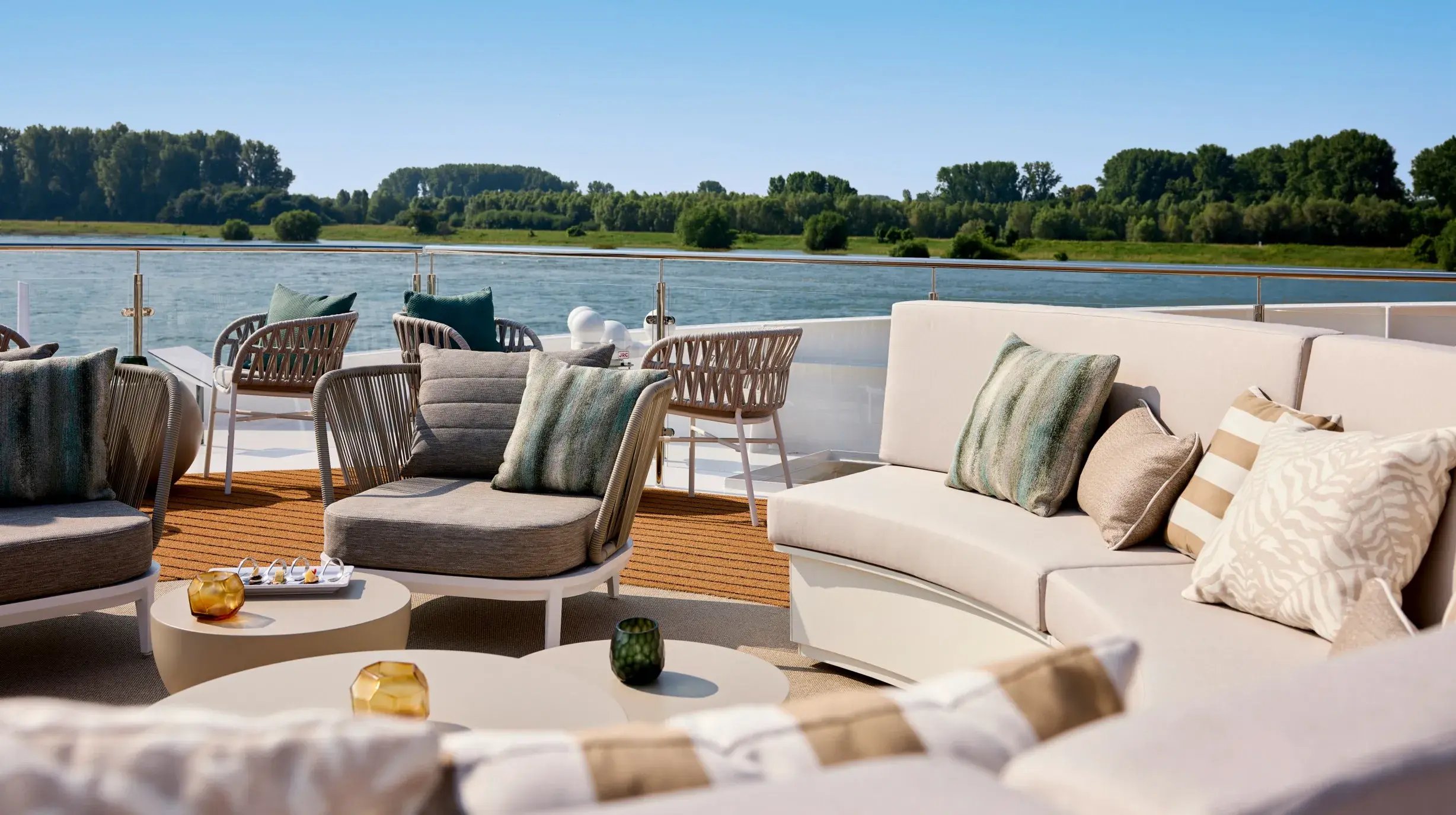 08_Lueftner Cruises_AMADEUS Nova_Sun Deck