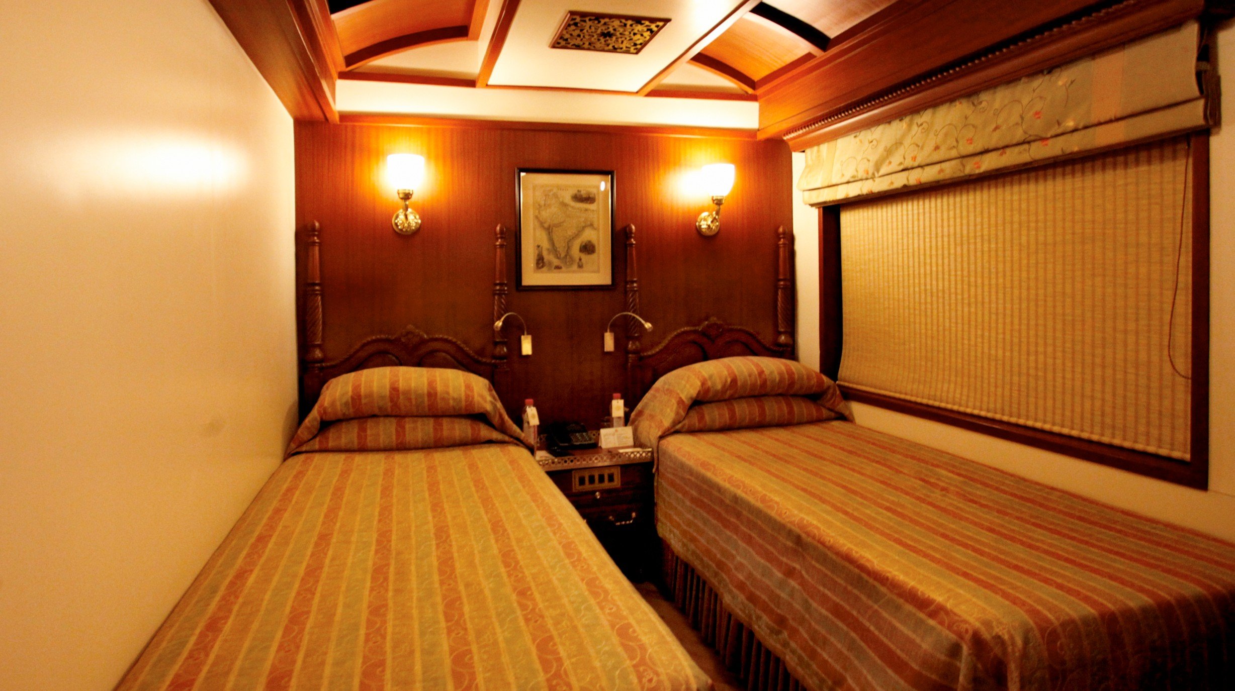 Maharajas Express Junior suite  Twin bedroom