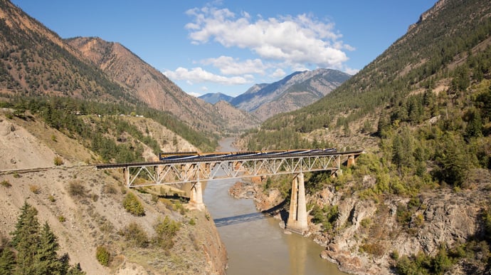 2-daagse treinreis Rocky Mountaineer met de spectaculaire natuur van west-canada & het Sonora Resort