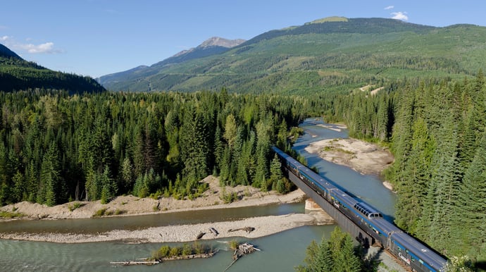 Per trein van Oost naar West Canada met de luxe Rocky Mountaineer en The Canadian van VIA Rail
