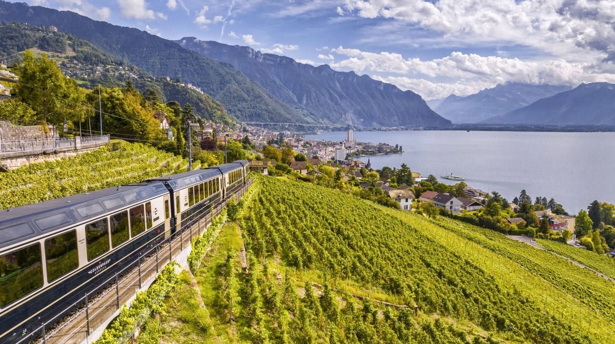 Golden Pass Panorama Express (2)