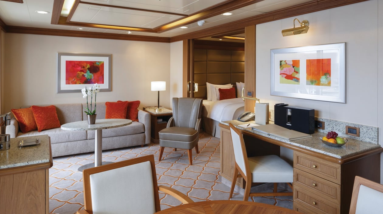 Silver Suite (3)