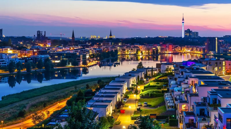 Dortmund, skyline, shutterstock_2175481355