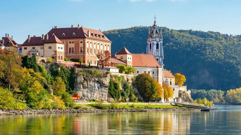 shutterstock Durnstein_2196356497