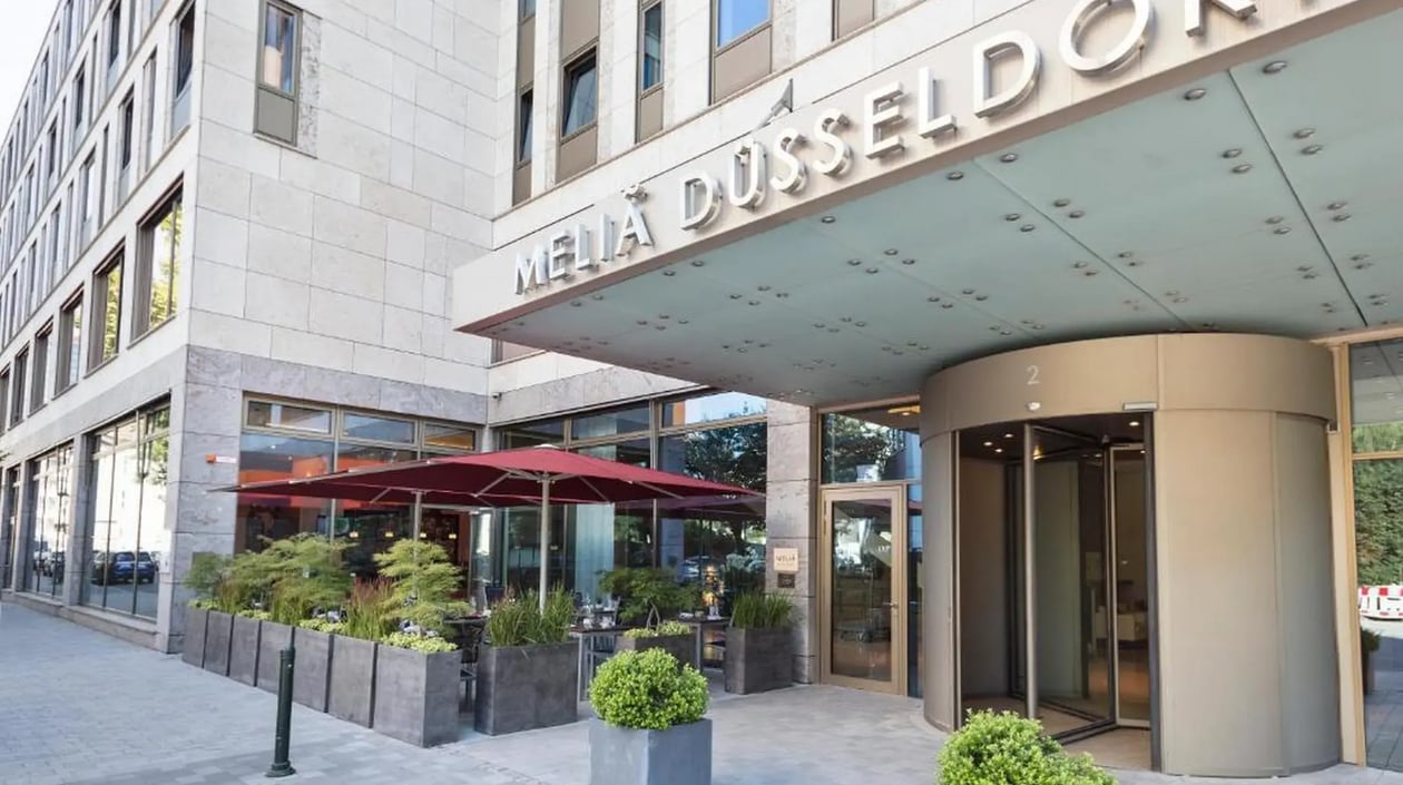 Melia Hotel Düsseldorf entree