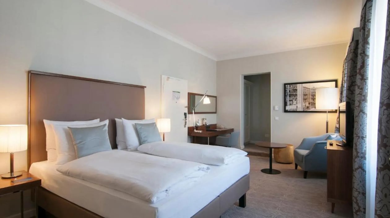 Radisson Blu Hotel Schwarzer Bock Wiesbaden Superior Room