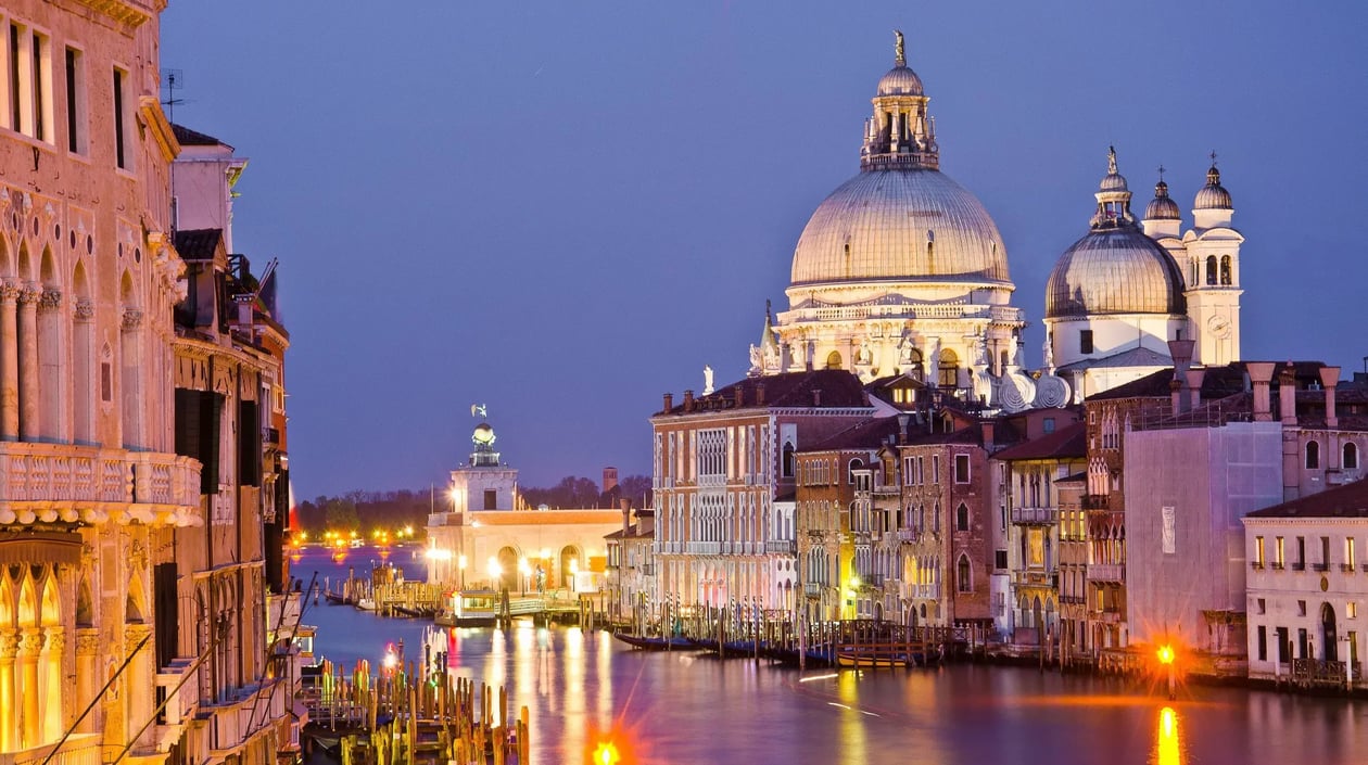 Venetië Dogenpaleis, shutterstock_111128330