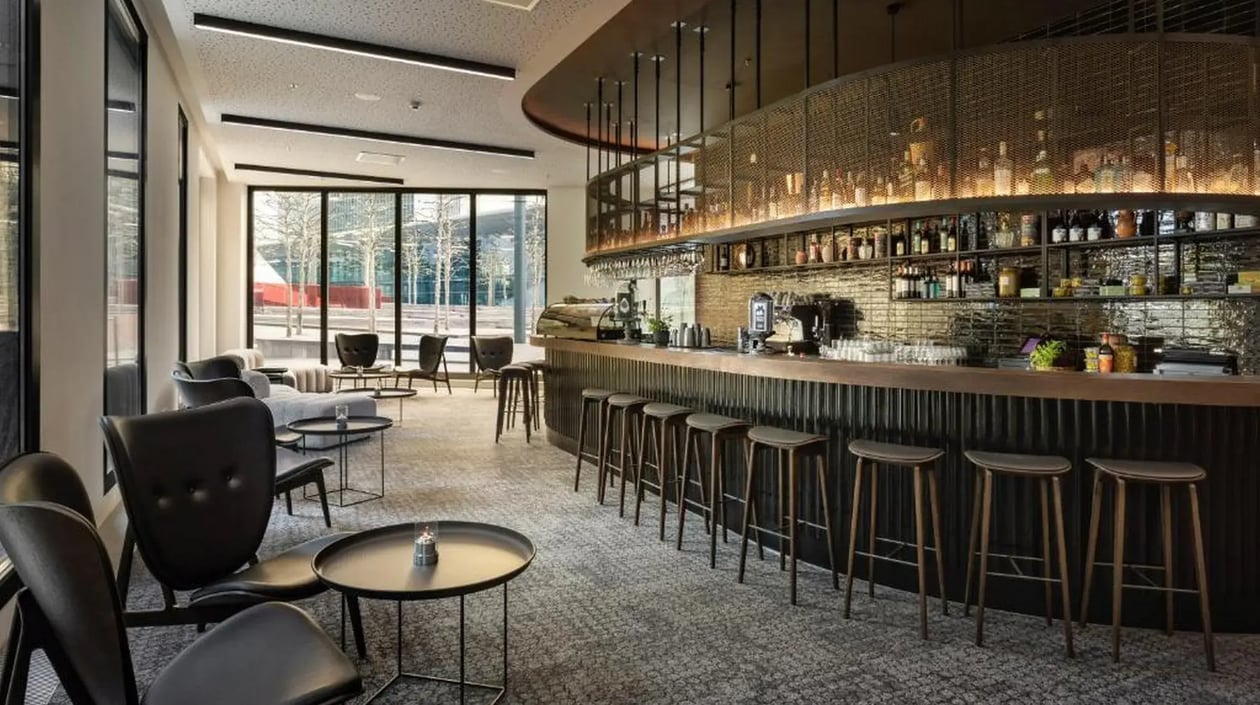 Melia Hotel Luxembourg bar
