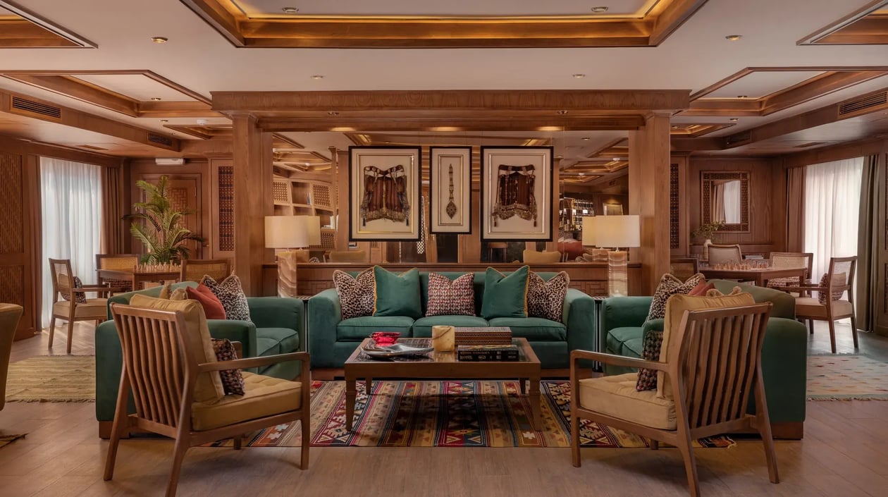 Senator - lounge 2