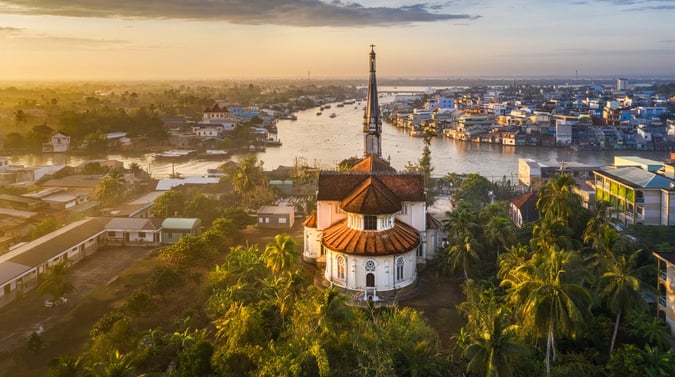 Meedrijven op de stroom: Bijzondere riviercruise over de Mekong | Destin Travel